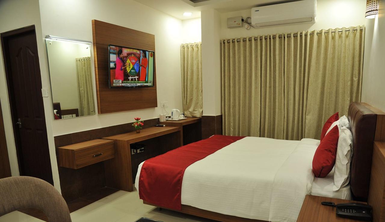 Hotel Soorya Castle Wayanad Eksteriør bilde