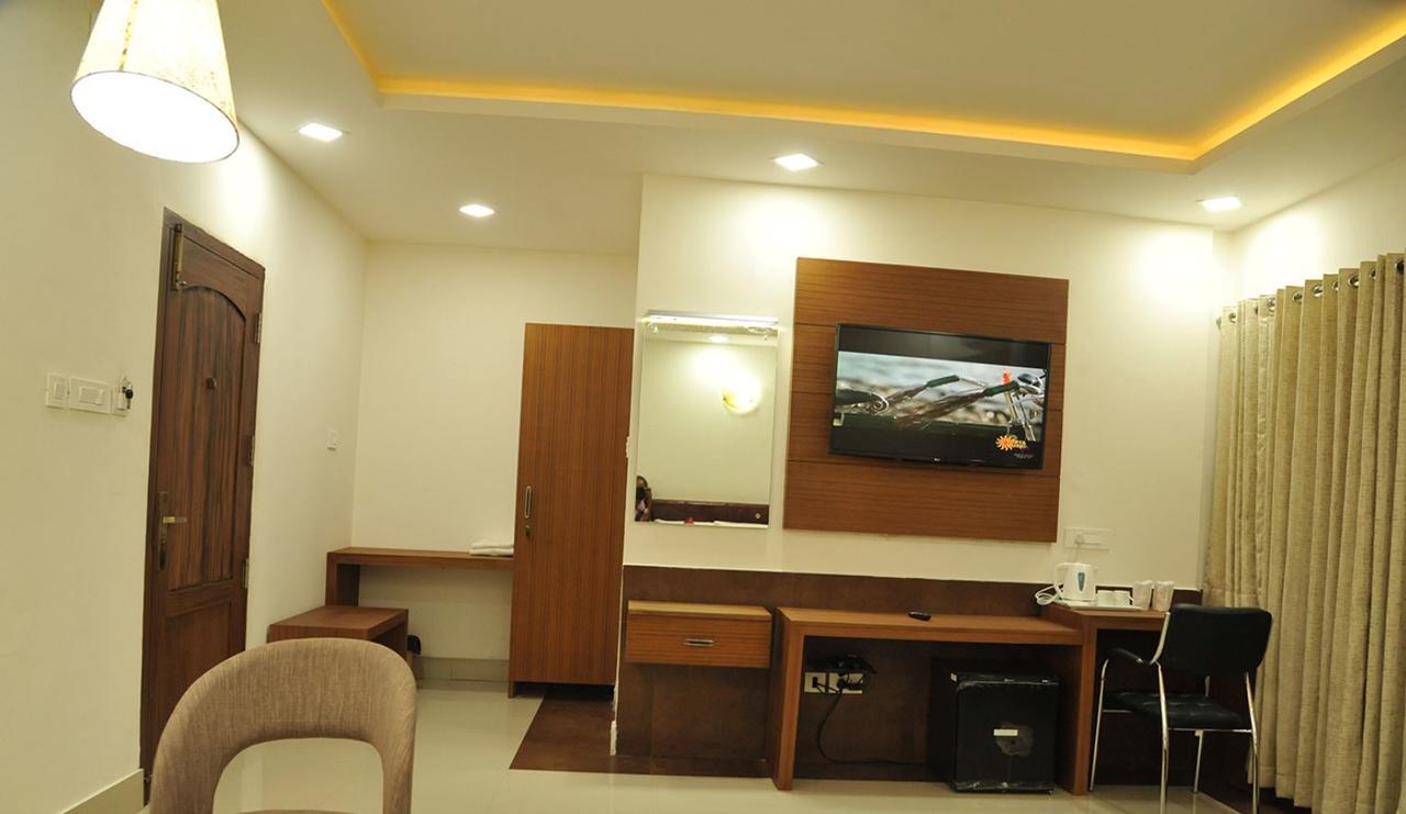 Hotel Soorya Castle Wayanad Eksteriør bilde
